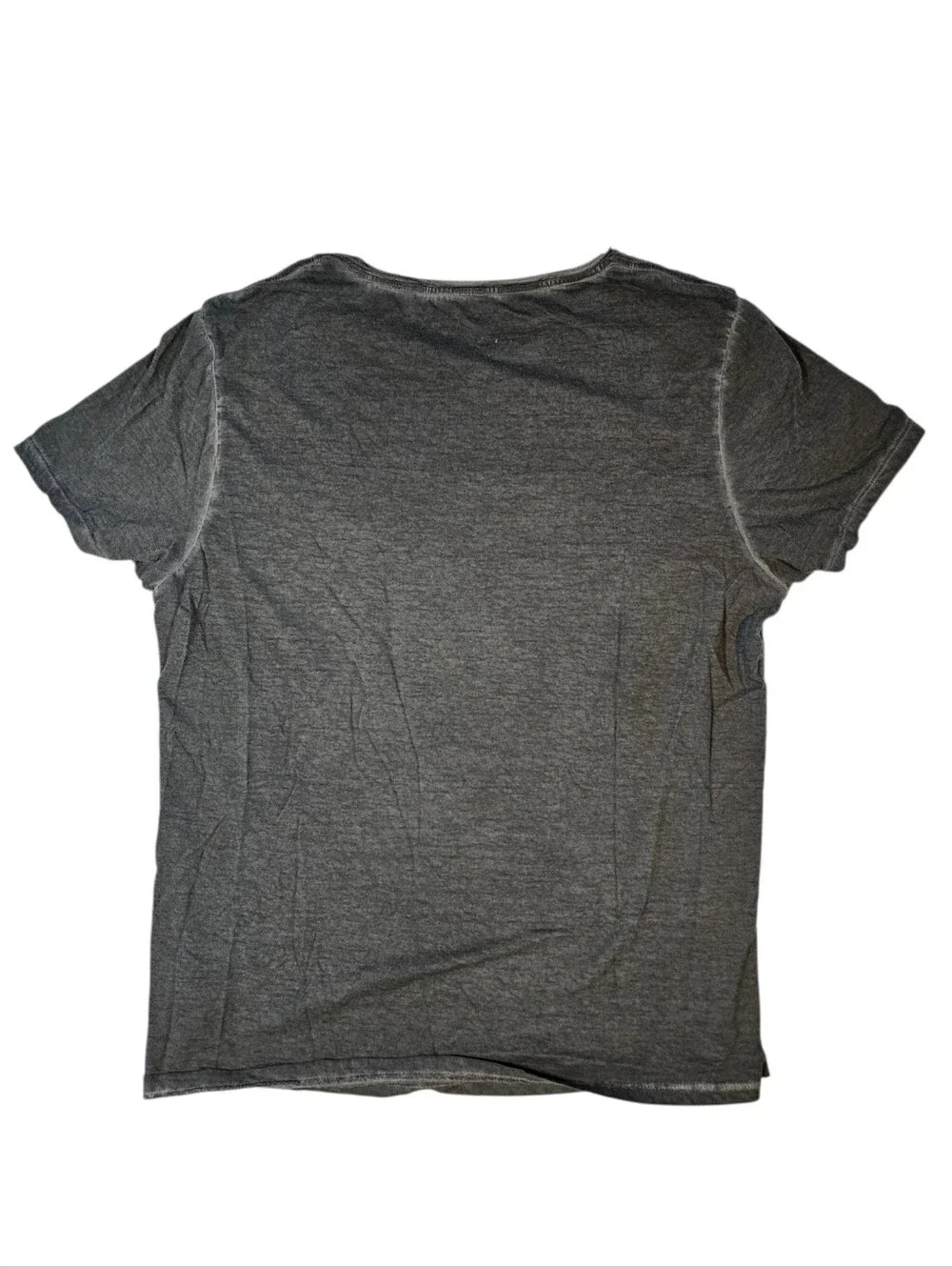 Guess Gray Logo Tag Tee Size Medium - Picture 4 of 4